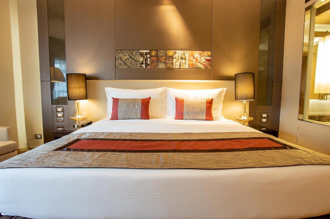 โรงแรมเกรซแลนด์บางกอกบายเกรซ โรงแรม 4*